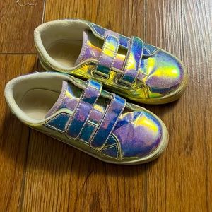 Children place size shoe 11 fair condition